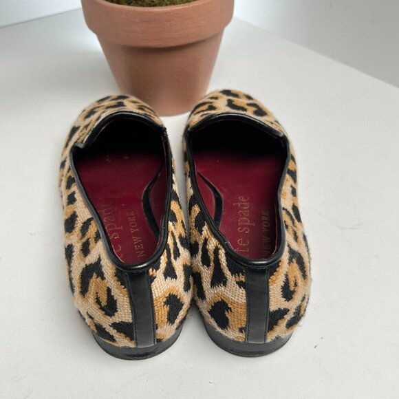 Kate Spade Shoes Needlepoint  Leopard Print Leather Size 6.5 - Picture 3 of 14